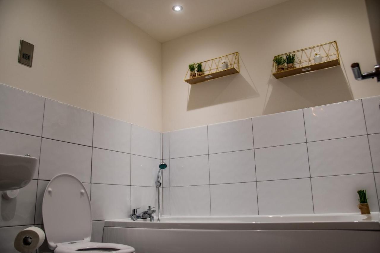 Bv Lush Apartment At Conditioning House Bradford Bradford  Luaran gambar